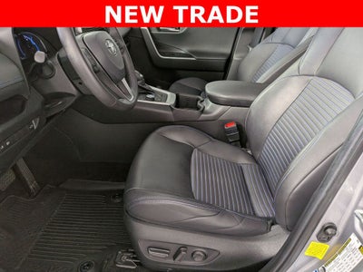 2022 Toyota RAV4 HYBRID XSE