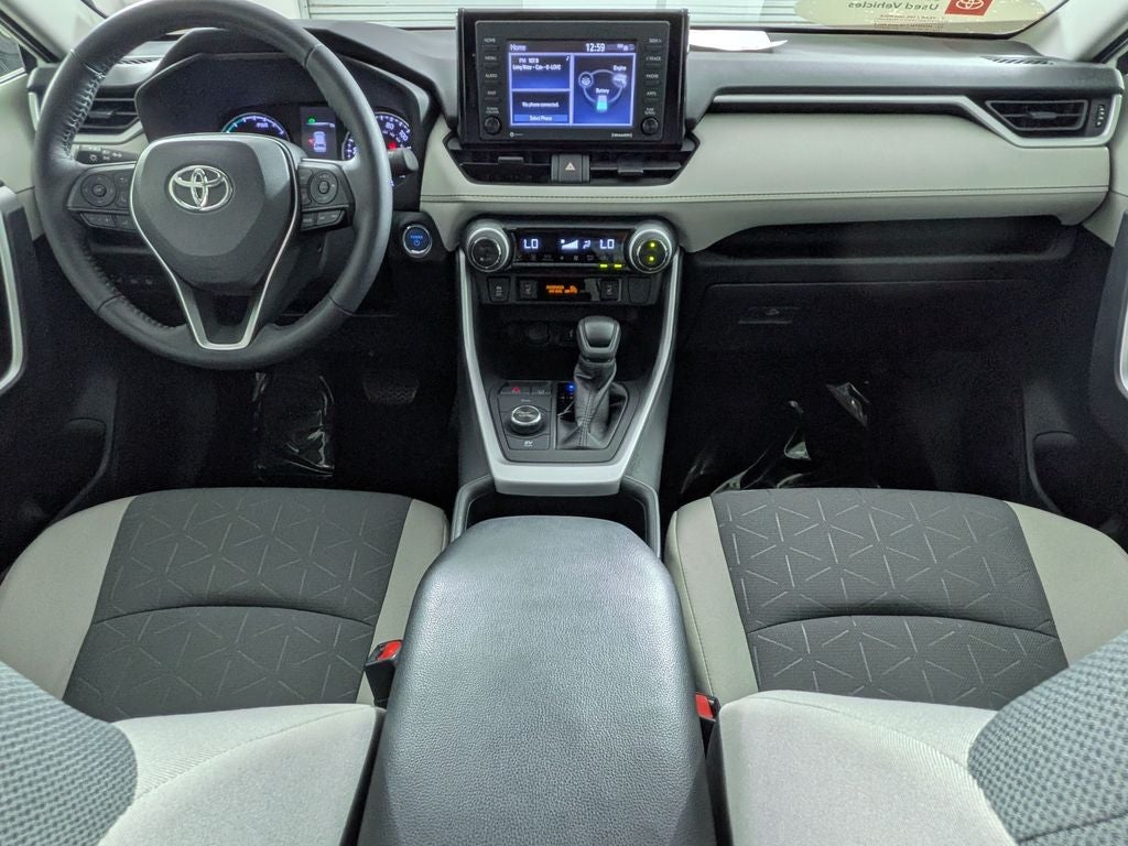 2022 Toyota RAV4 Hybrid XLE