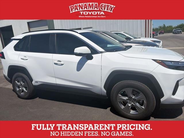 2022 Toyota RAV4 Hybrid XLE