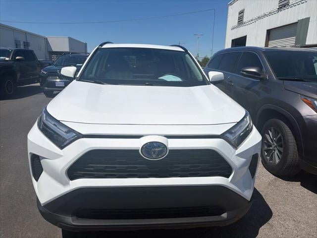 2022 Toyota RAV4 Hybrid XLE