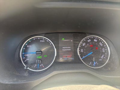 2022 Toyota RAV4 Hybrid XLE