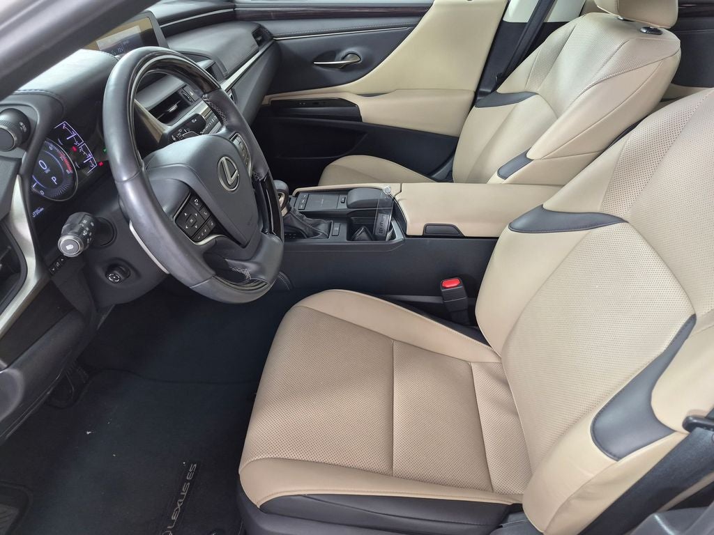 2019 Lexus ES 350