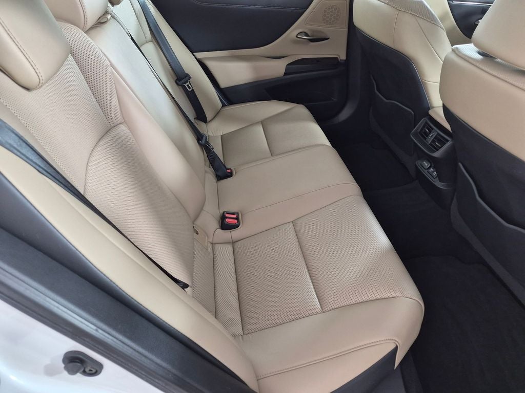 2019 Lexus ES 350