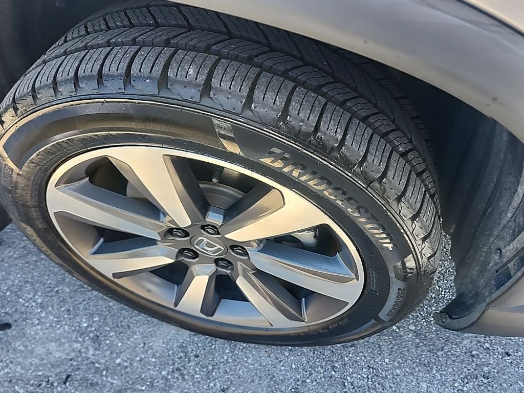 2023 Honda Pilot Elite