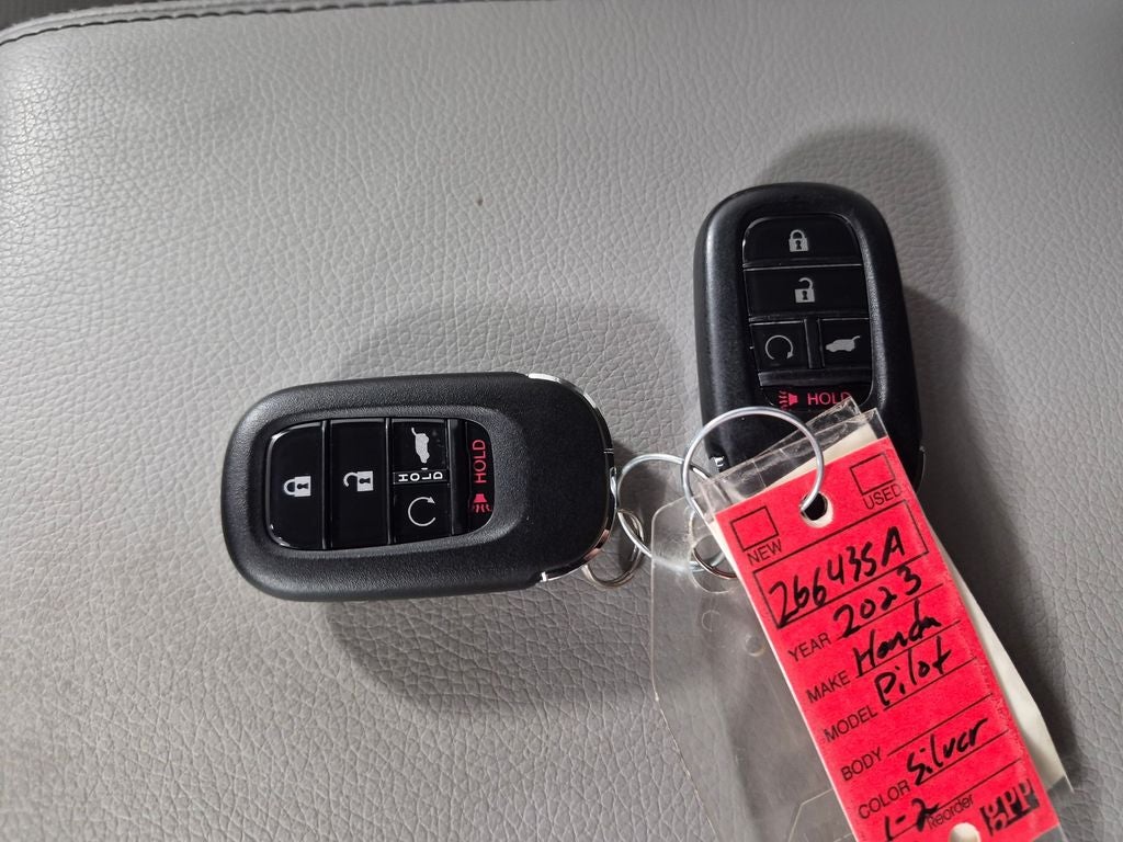 2023 Honda Pilot Elite