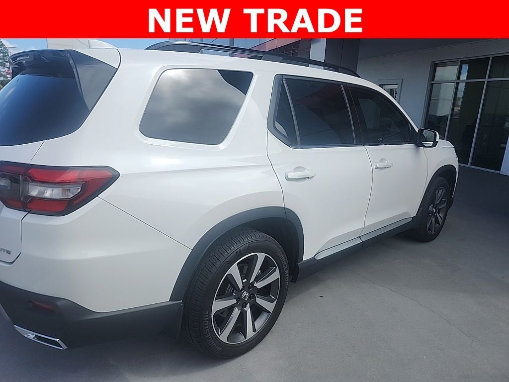 2023 Honda Pilot Elite