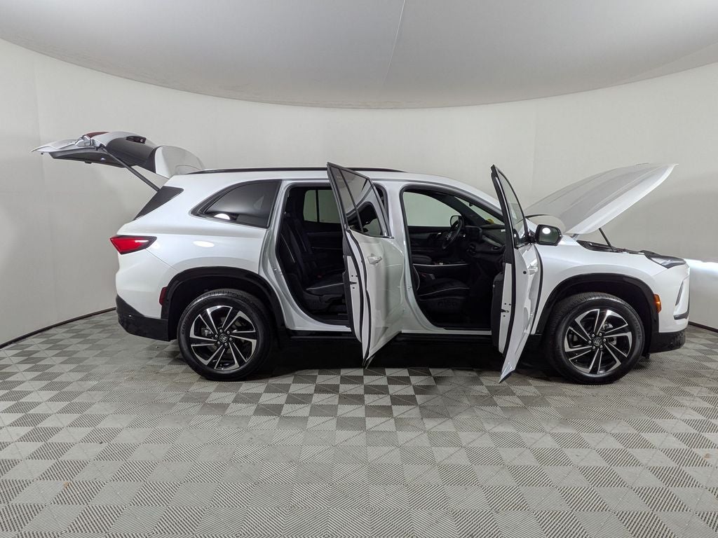2025 Buick Enclave Sport Touring