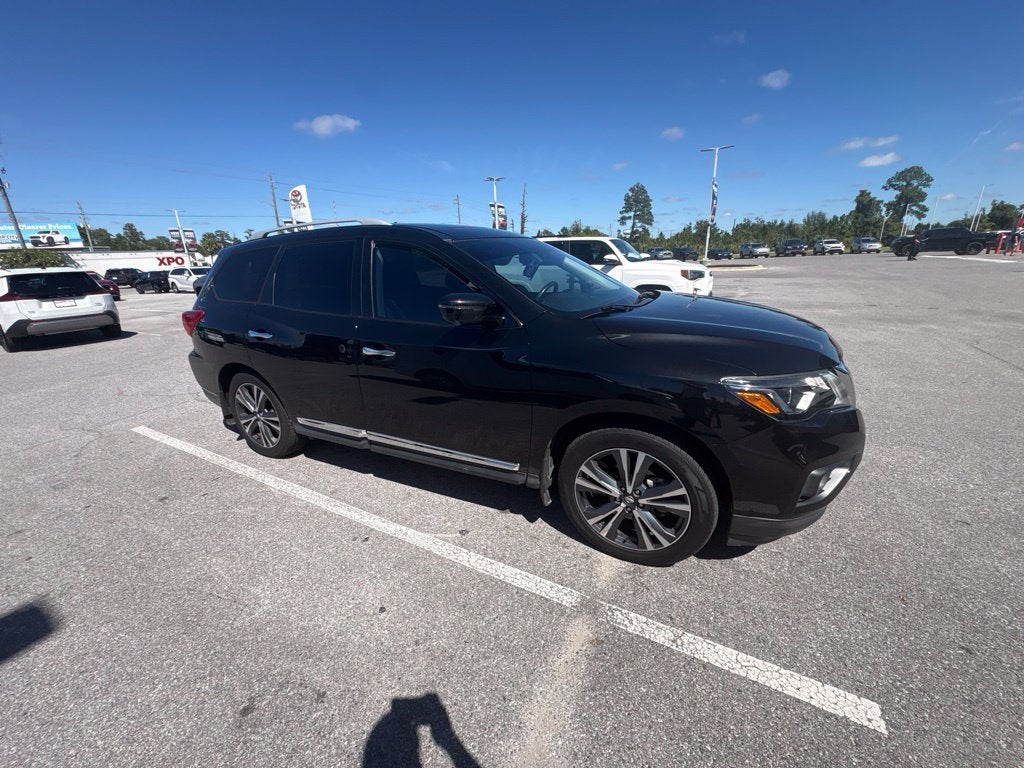 2019 Nissan Pathfinder Platinum