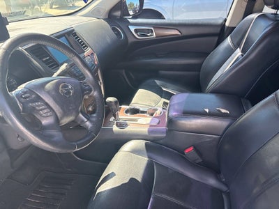 2019 Nissan Pathfinder Platinum