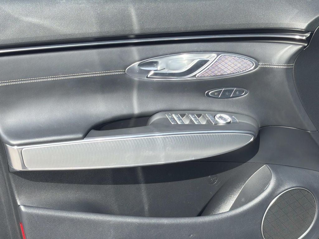 2024 Genesis GV70 2.5T