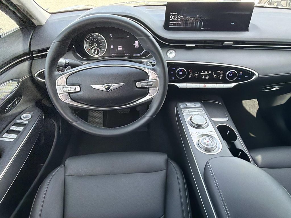 2024 Genesis GV70 2.5T