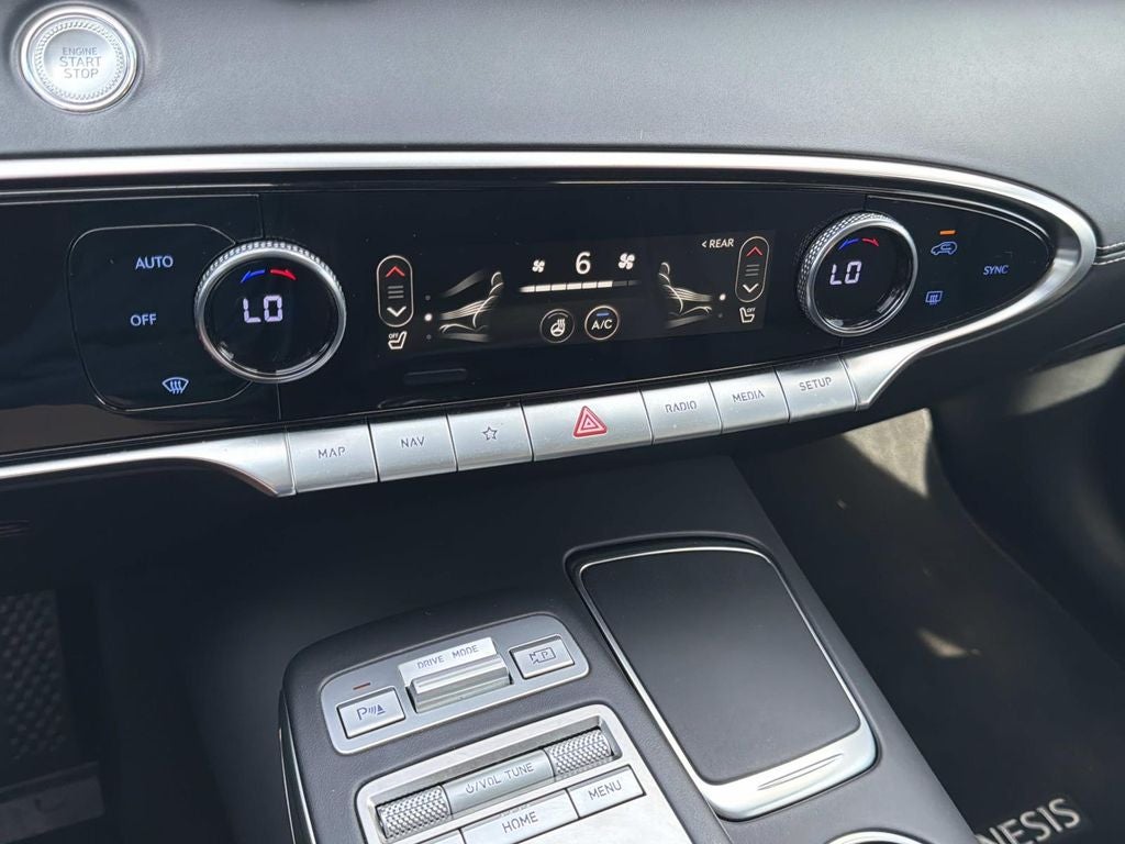 2024 Genesis GV70 2.5T