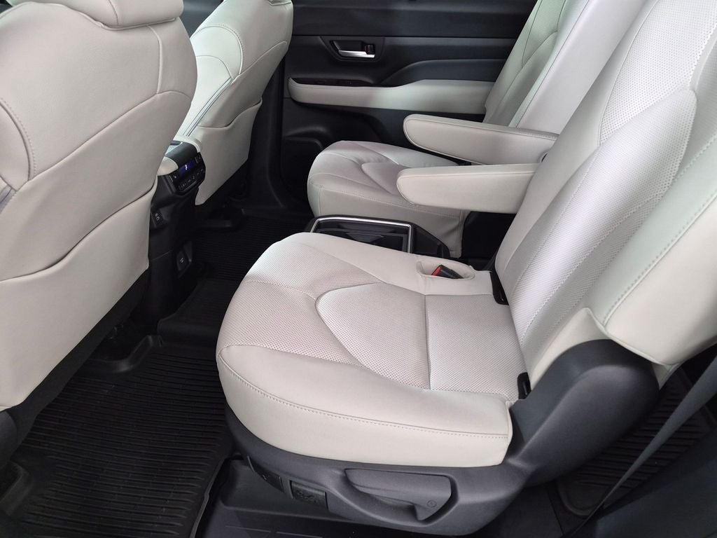 2025 Toyota Grand Highlander Limited