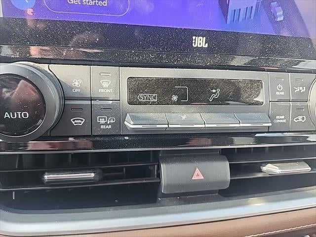 2024 Toyota GRAND HIGHLANDER Platinum