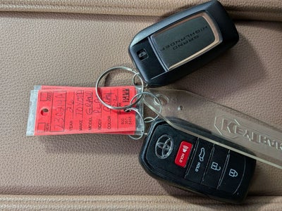 2026 Toyota GRAND HIGHLANDER HEV MAX Platinum