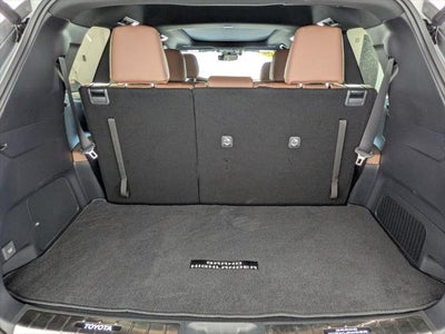 2026 Toyota GRAND HIGHLANDER HEV MAX Platinum
