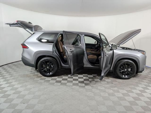 2026 Toyota GRAND HIGHLANDER HEV MAX Platinum