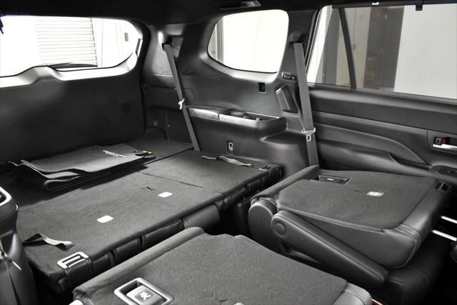 2025 Toyota GRAND HIGHLANDER HEV MAX Limited