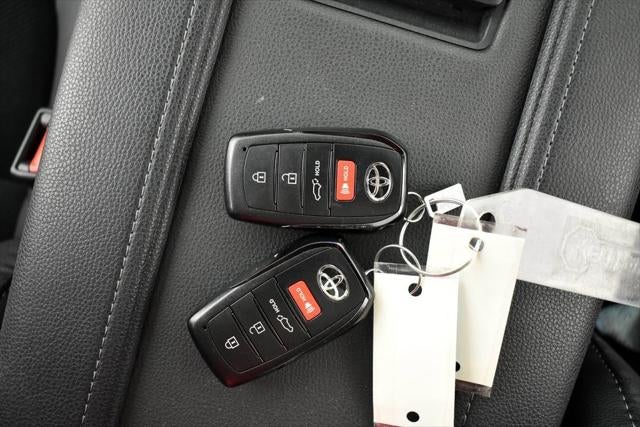 2025 Toyota GRAND HIGHLANDER HEV MAX Limited