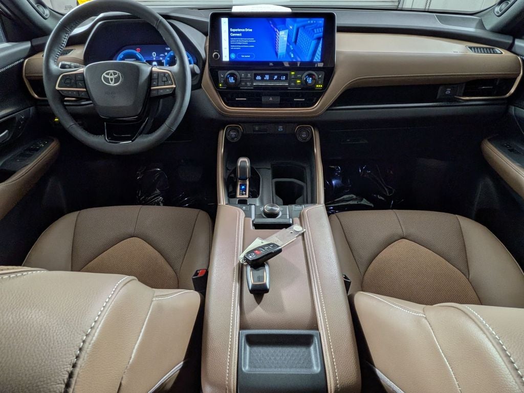 2026 Toyota Grand Highlander Hybrid MAX Platinum