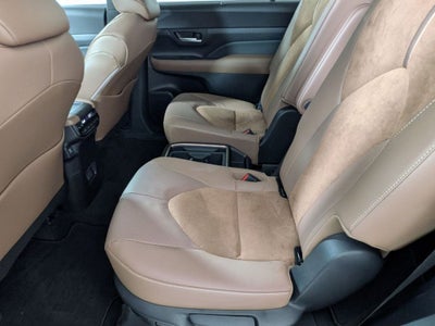 2026 Toyota Grand Highlander Hybrid MAX Platinum