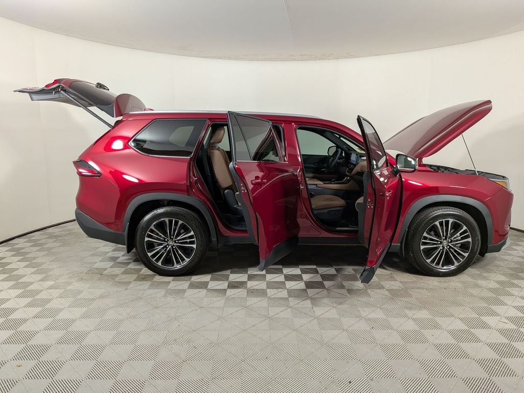 2026 Toyota Grand Highlander Hybrid MAX Platinum