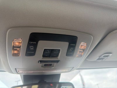 2022 Toyota Sienna LE 8 Passenger