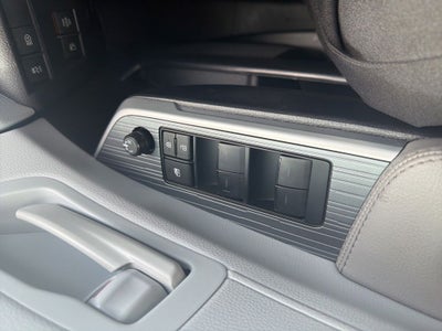 2025 Toyota Sienna LE 8 Passenger