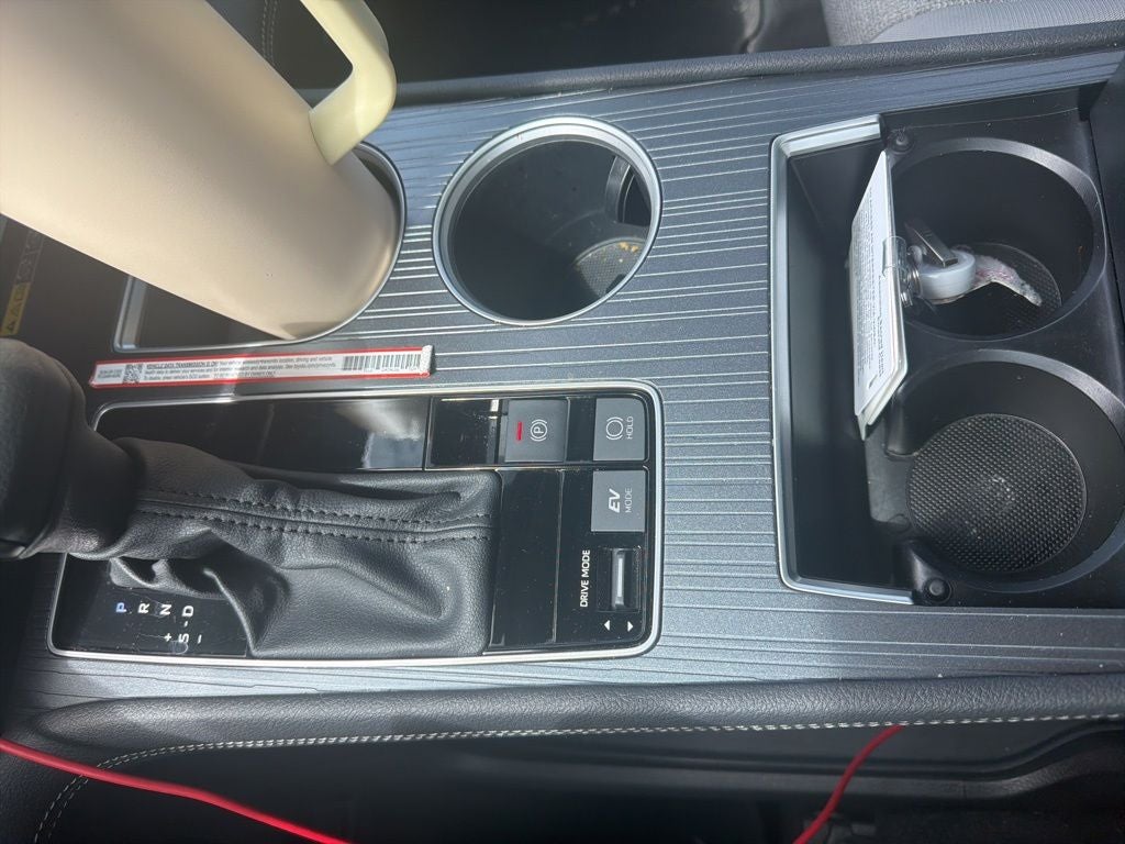 2025 Toyota Sienna LE 8 Passenger