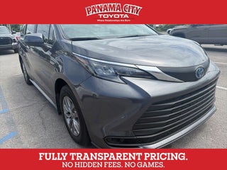 2025 Toyota SIENNA LE LE 8 Passenger