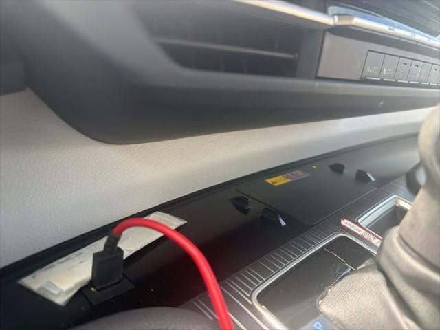 2025 Toyota SIENNA LE LE 8 Passenger