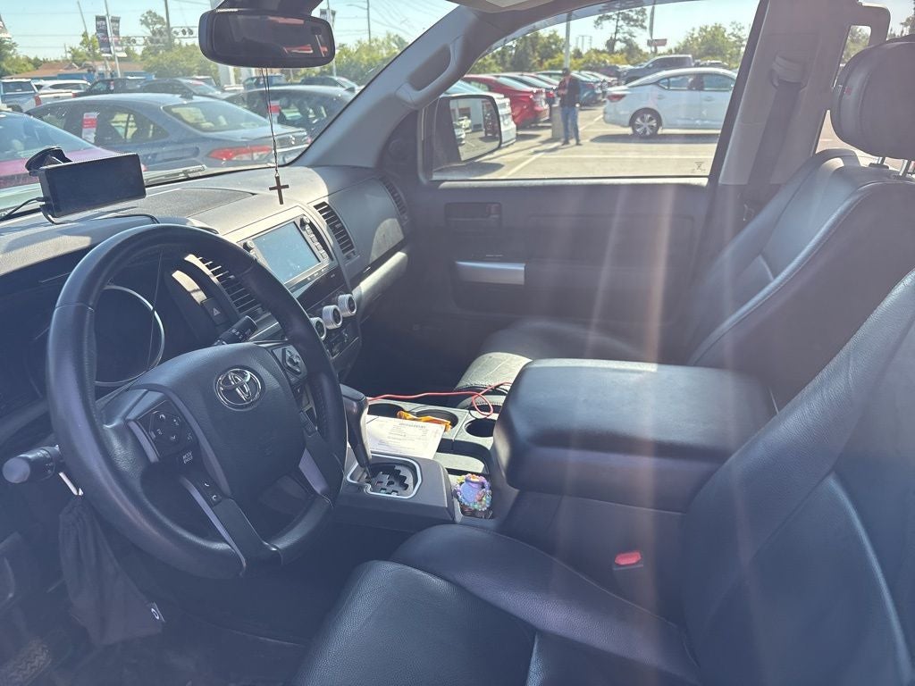 2020 Toyota SEQUOIA 4X4 SR5 5.7L