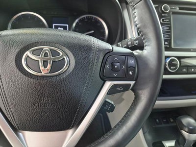 2016 Toyota Highlander Limited Platinum V6