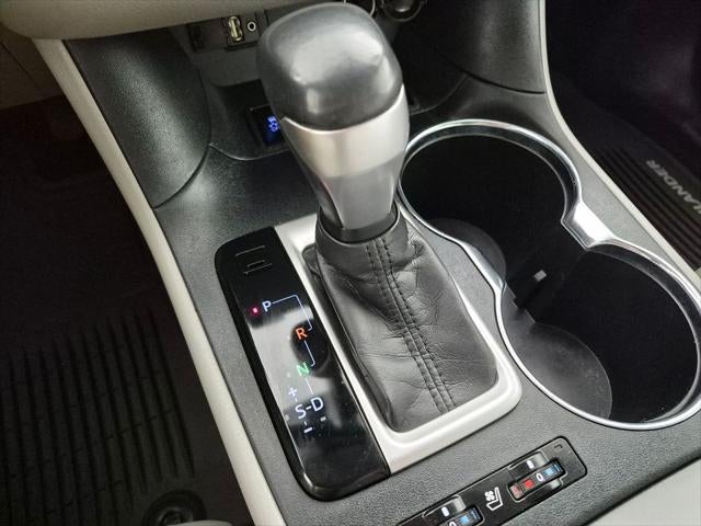2016 Toyota Highlander Limited Platinum V6