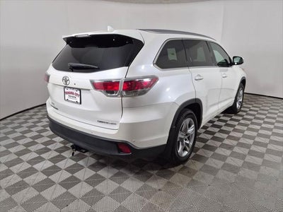 2016 Toyota Highlander Limited Platinum V6