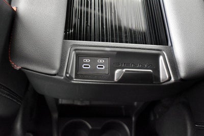 2025 Toyota SIENNA XSE XSE 7 Passenger