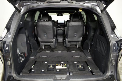 2025 Toyota SIENNA XSE XSE 7 Passenger