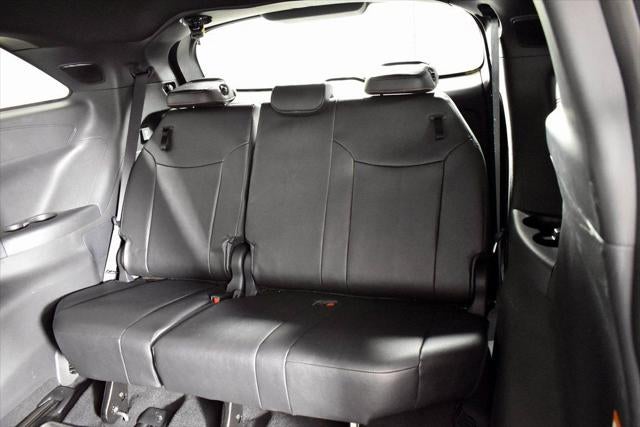 2025 Toyota SIENNA XSE XSE 7 Passenger