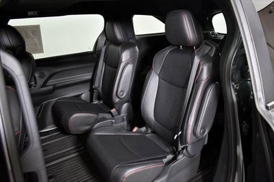 2025 Toyota SIENNA XSE XSE 7 Passenger