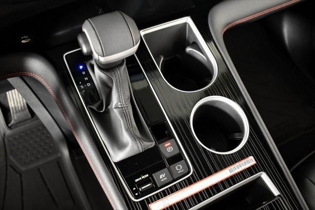 2025 Toyota SIENNA XSE XSE 7 Passenger