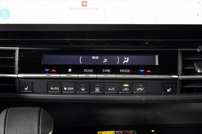 2025 Toyota SIENNA XSE XSE 7 Passenger