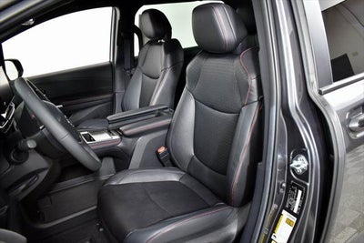 2025 Toyota SIENNA XSE XSE 7 Passenger