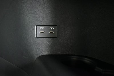 2025 Toyota SIENNA XSE XSE 7 Passenger