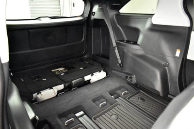 2025 Toyota SIENNA XSE XSE 7 Passenger