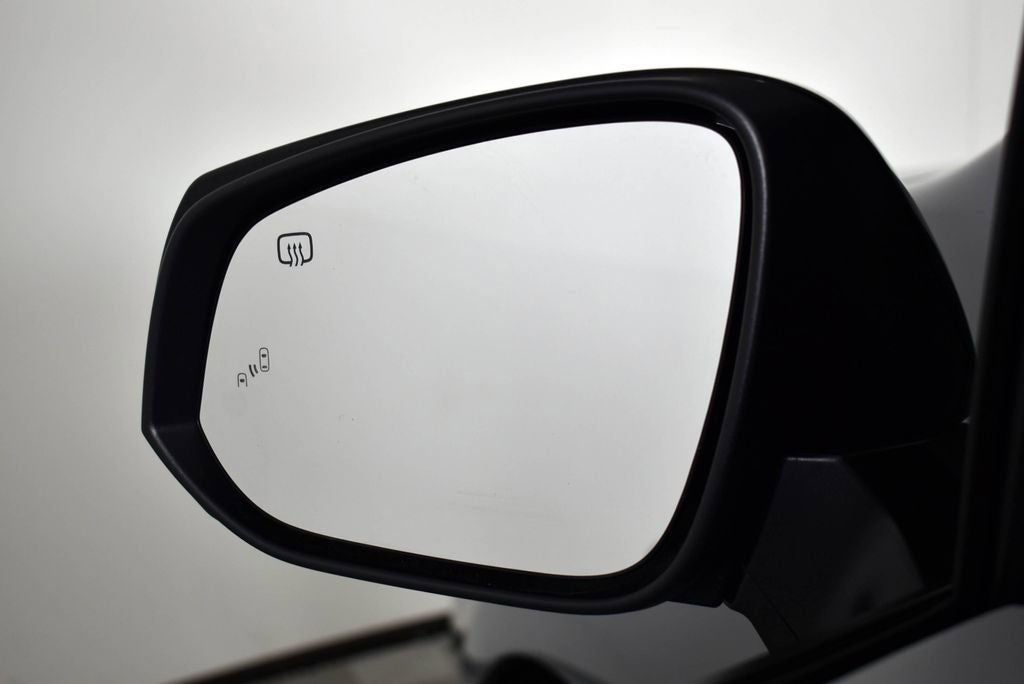 2025 Toyota SIENNA XSE XSE 7 Passenger