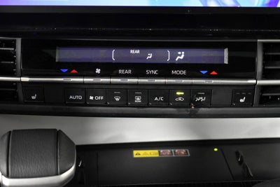 2025 Toyota SIENNA XSE XSE 7 Passenger