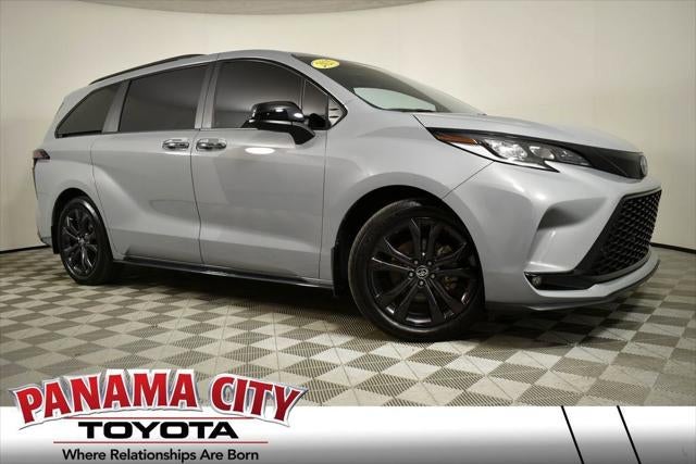 2025 Toyota SIENNA XSE XSE 7 Passenger