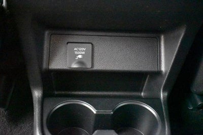 2025 Toyota SIENNA XSE XSE 7 Passenger