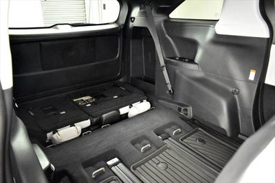 2025 Toyota SIENNA XSE XSE 7 Passenger