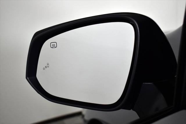 2025 Toyota SIENNA XSE XSE 7 Passenger